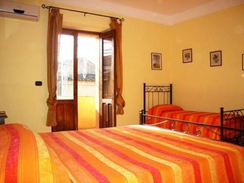 Bed and Breakfast Lo Sparviero Джераче Экстерьер фото