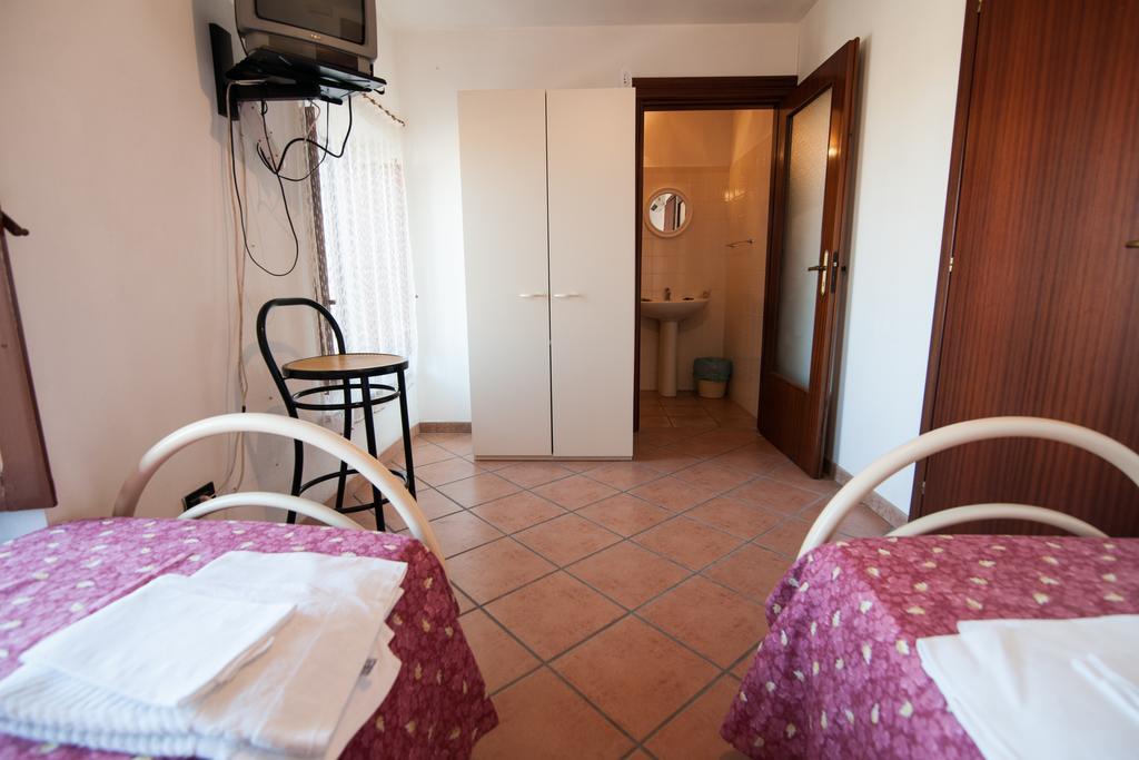 Bed and Breakfast Lo Sparviero Джераче Экстерьер фото