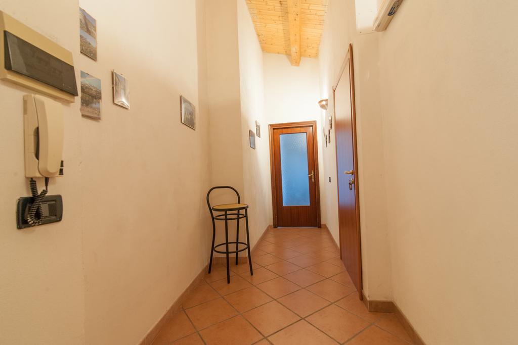 Bed and Breakfast Lo Sparviero Джераче Экстерьер фото
